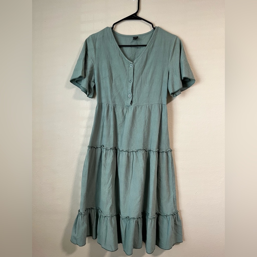 sage flutter sleeve dress 👗